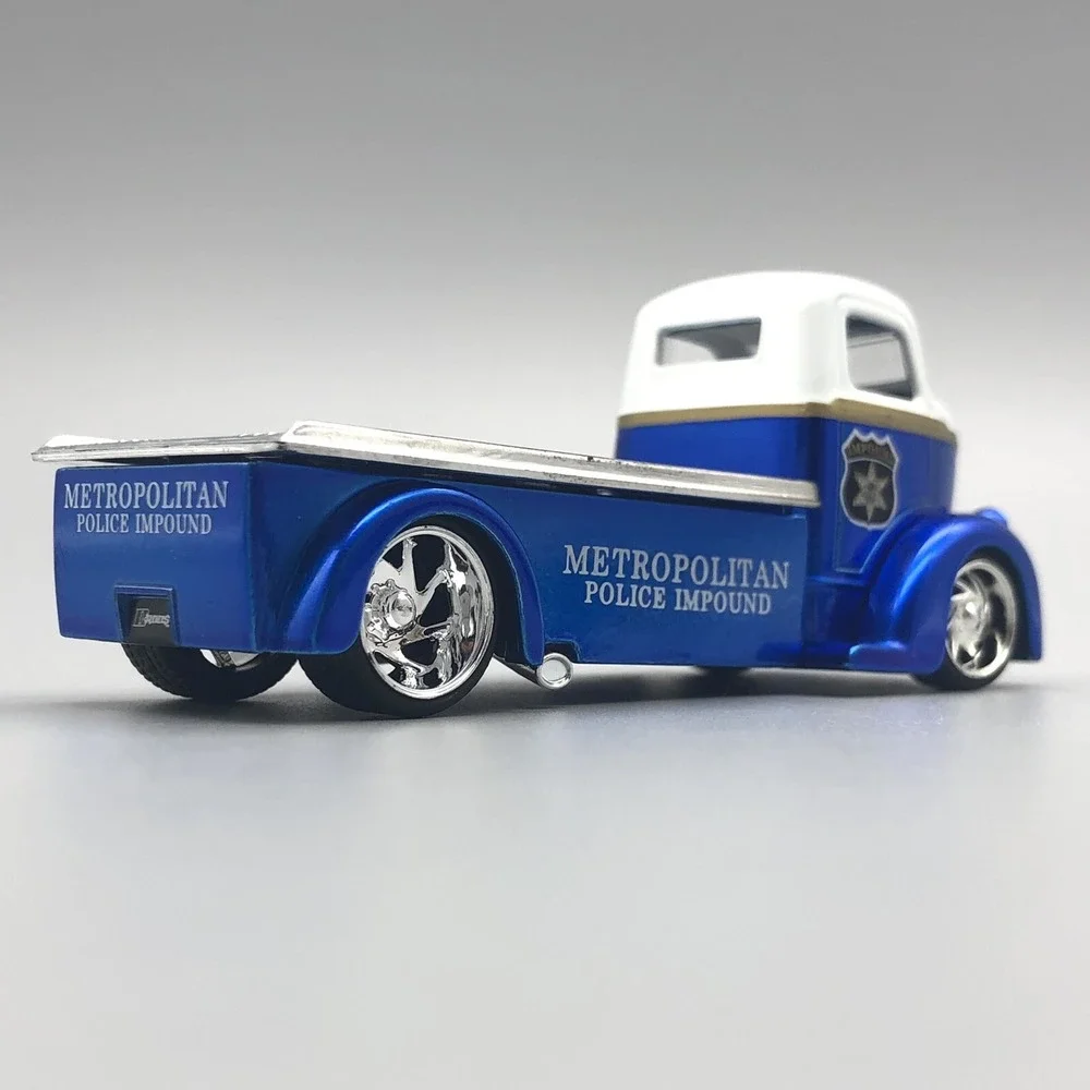 Jada D Rods 1947 Ford COE Metropolitan Police Car Hauler Diecast 1/64 Bed Slides